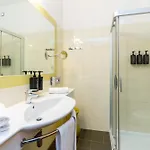 Palace Hotel 4*