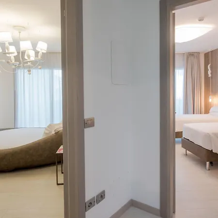 Palace Hotel 4*