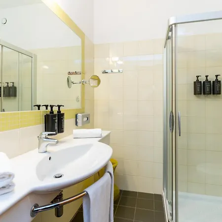 Palace Otel 4*