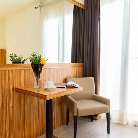 Palace Hotel 4*