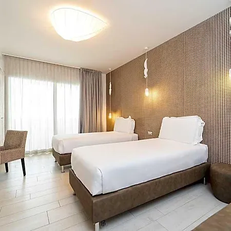 Palace Hotel 4*
